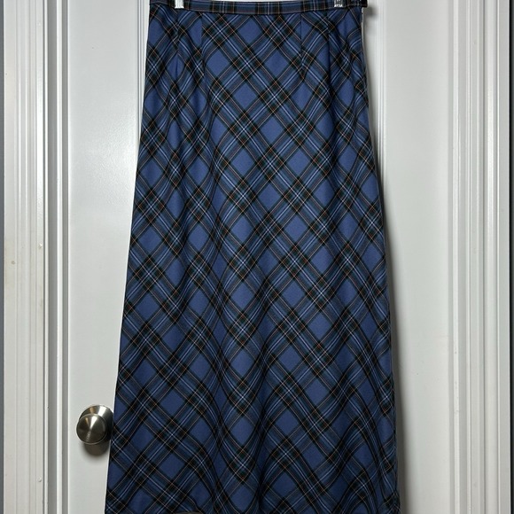 Pendleton Dresses & Skirts - Pendleton Vintage 100% Virgin Wool Tartan Plaid Maxi Skirt Dark Academia Style